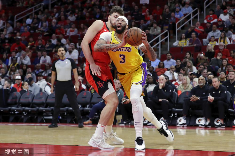 他通过冷静 他通过冷静