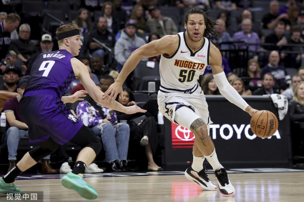 在这个瞬间 在这个瞬间