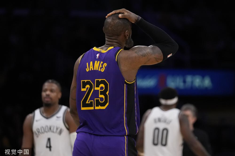 国的足球明 国的足球明